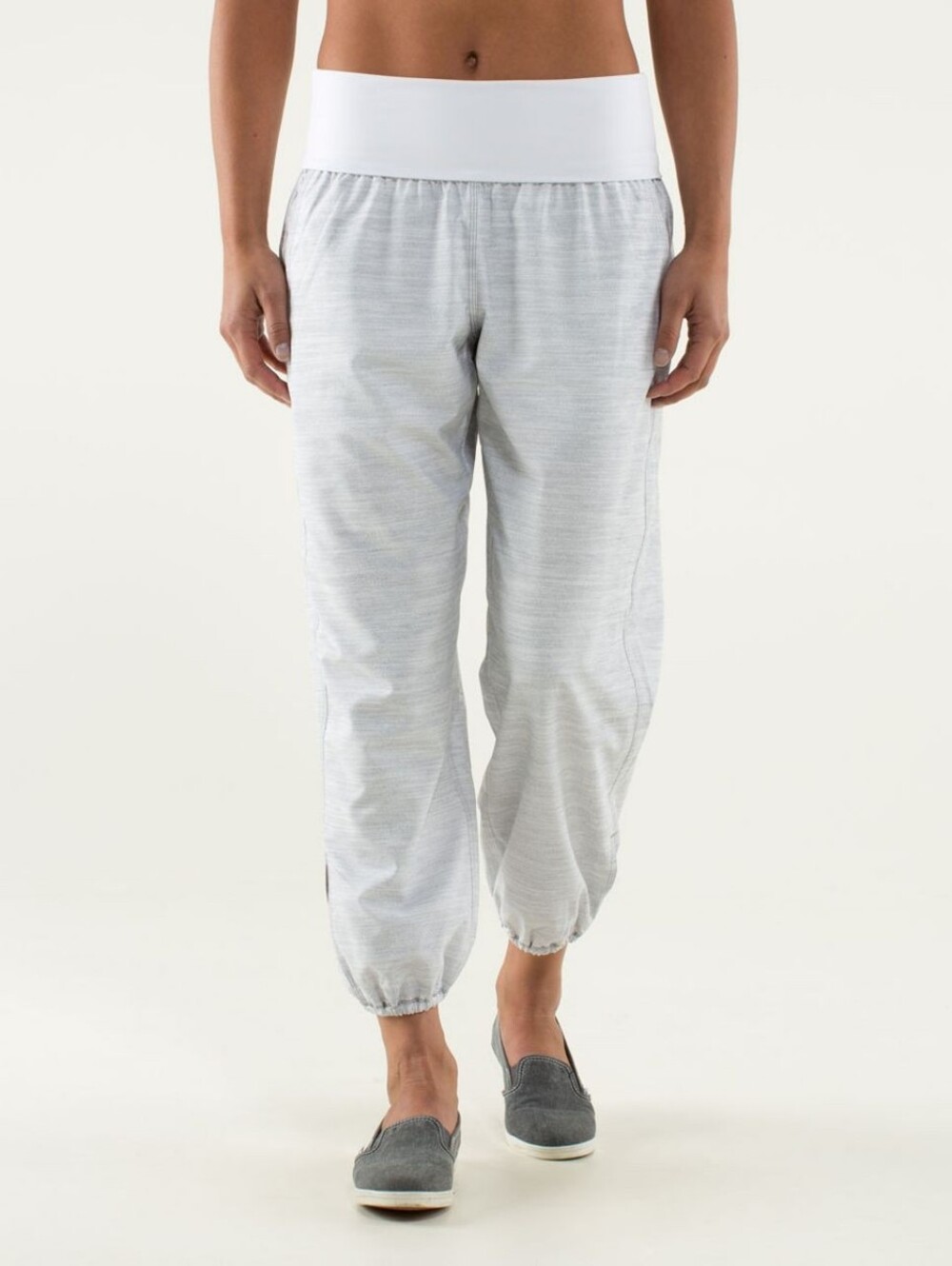 Lululemon Om Pant Commuter Denim White / Fossil / White Size 4